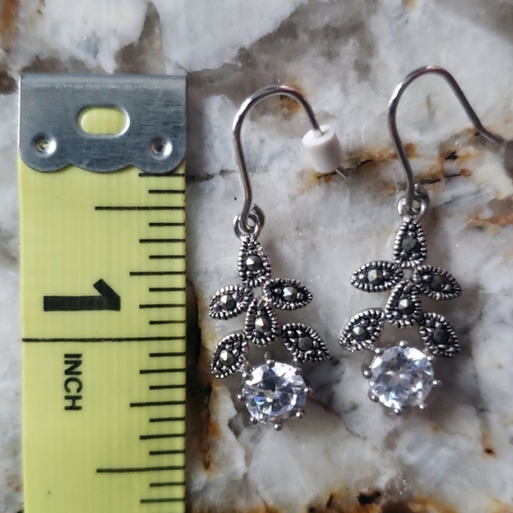 Earring Bundle - Picture 7 of 9